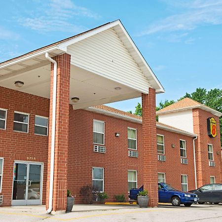 Hotel Super 8 By Wyndham St. Louis Airport à Woodson Terrace Extérieur photo